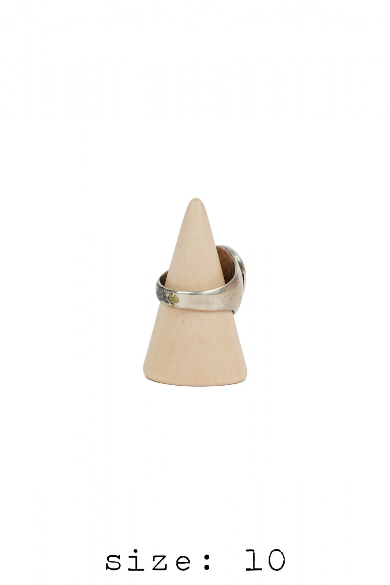 GAMBLER RING