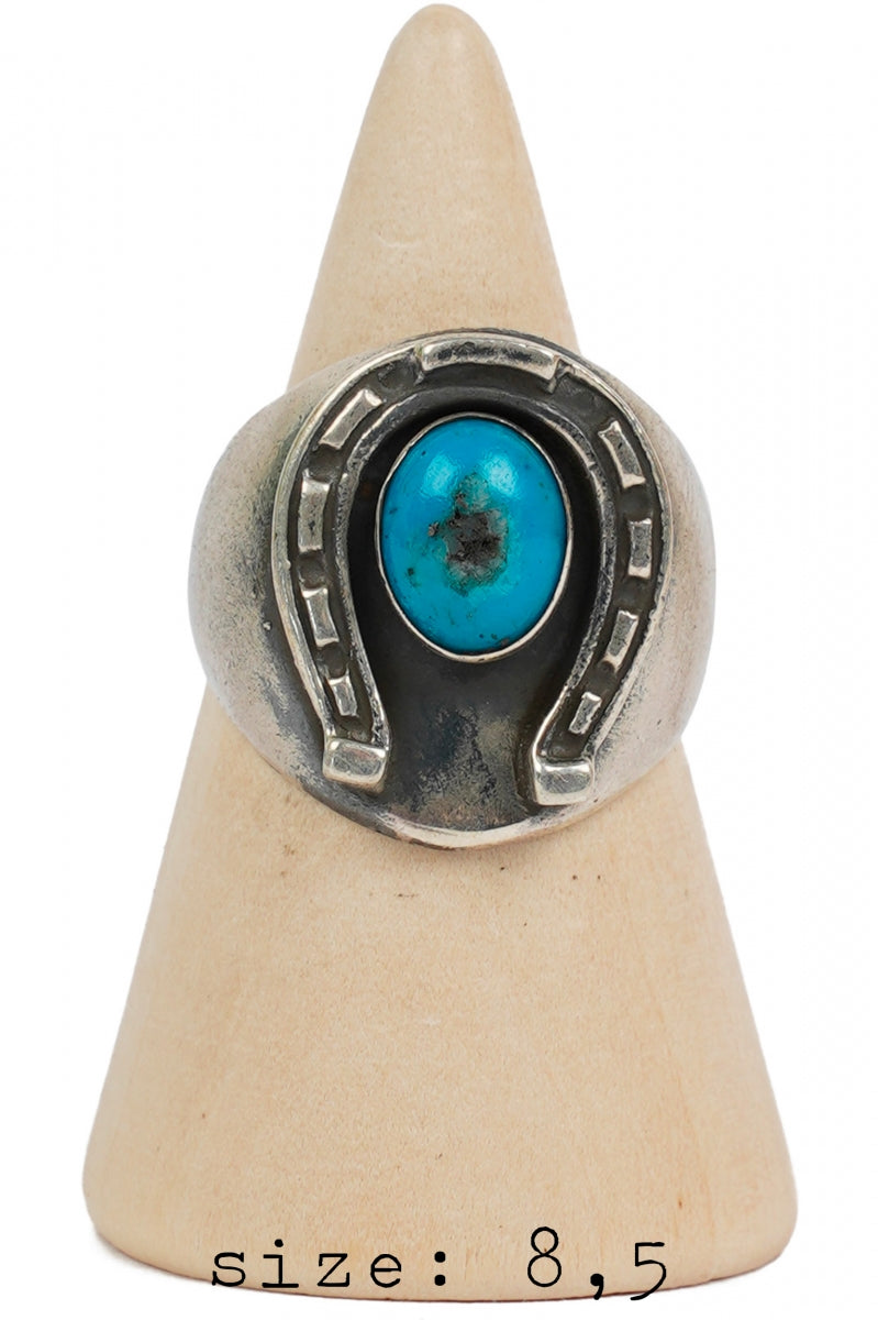 GAMBLER RING