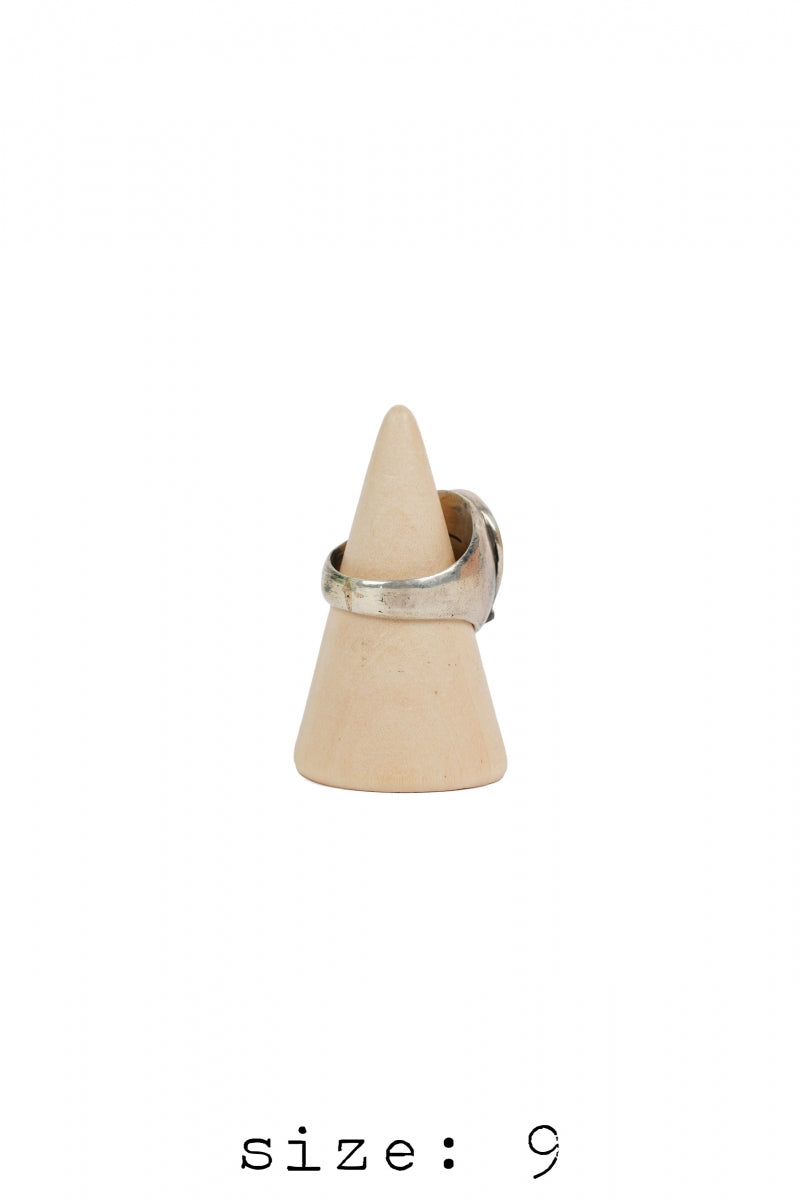GAMBLER RING