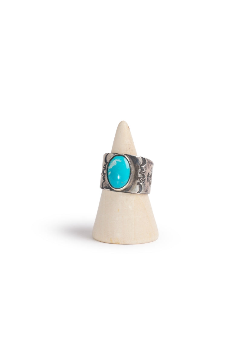 SINGLE STONE RING