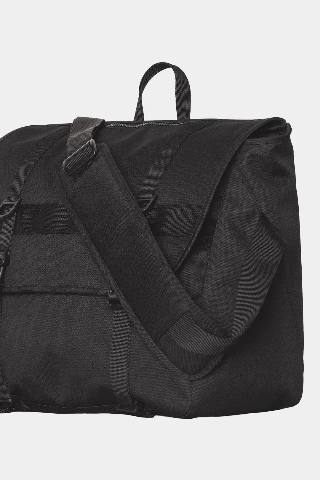 JAKE MESSENGER BAG - Black