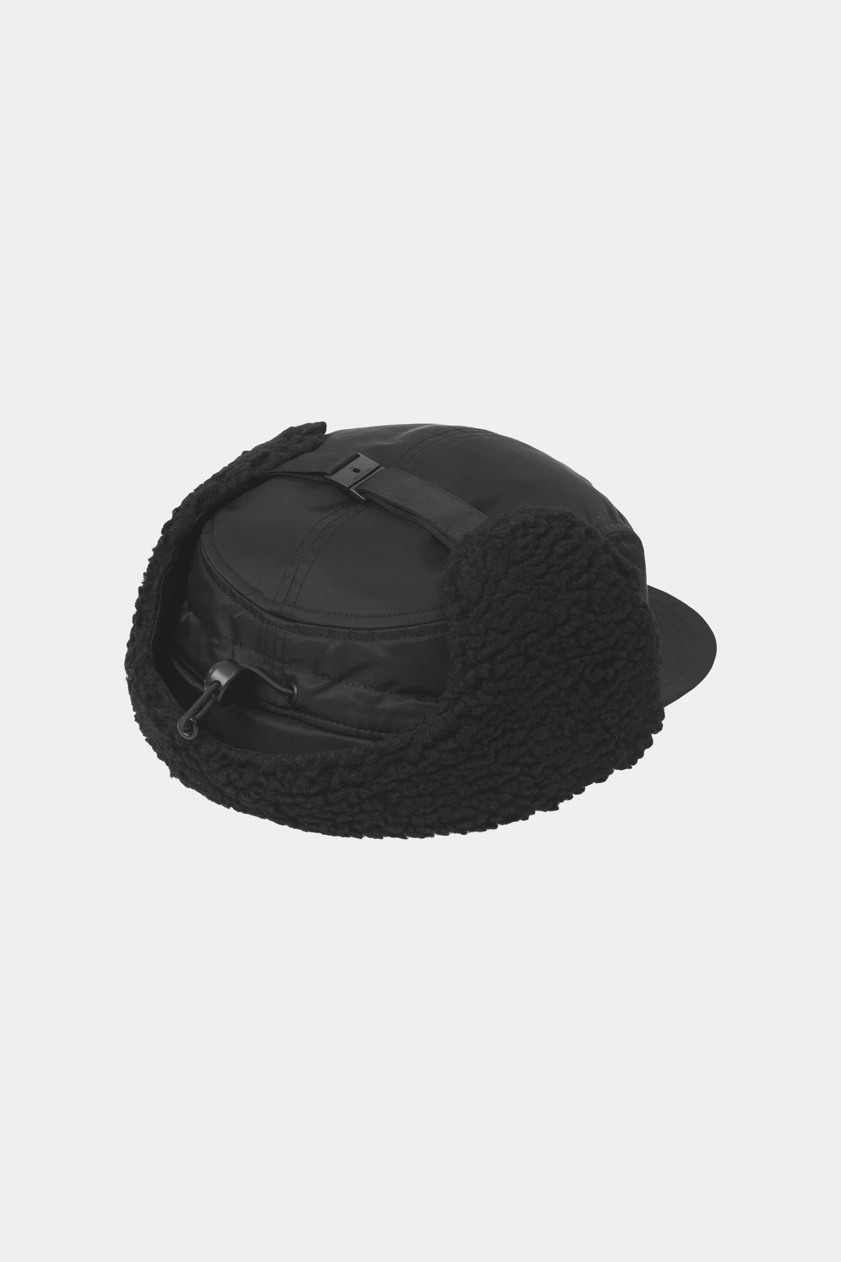 Oltera ear guard cap - Black