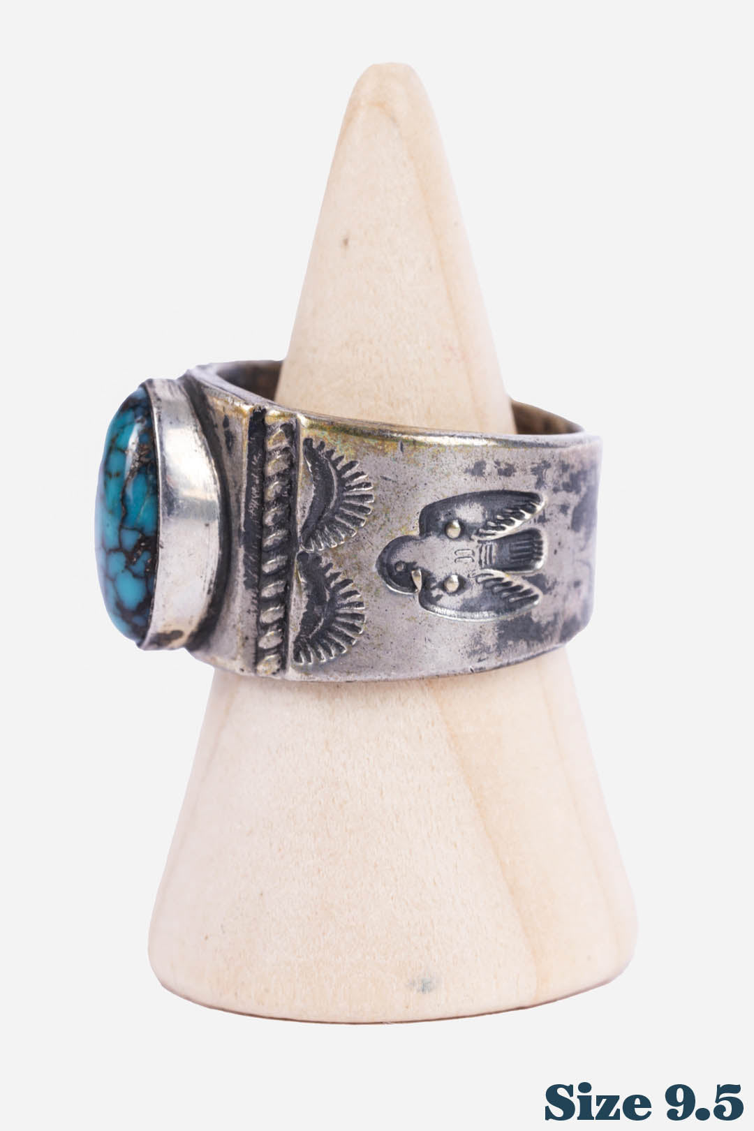 SIGNATURE SINGLE STONE RING