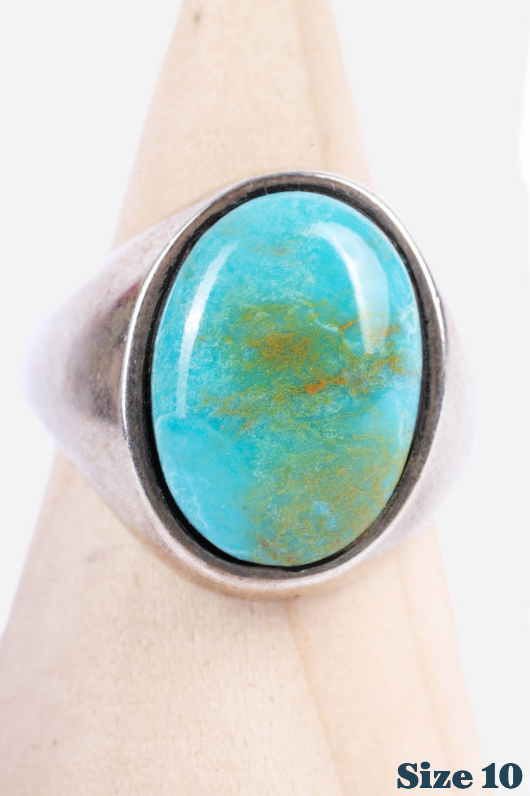 LARGE SIGNET STONE RING