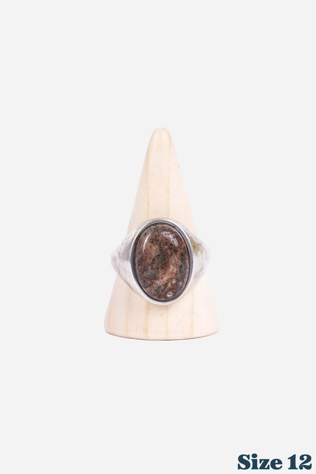 LARGE SIGNET STONE RING