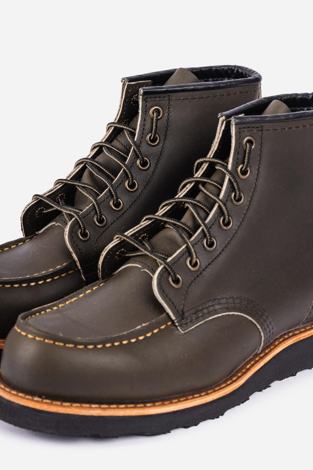 MOC TOE 6 - 8828 Alpine Portage