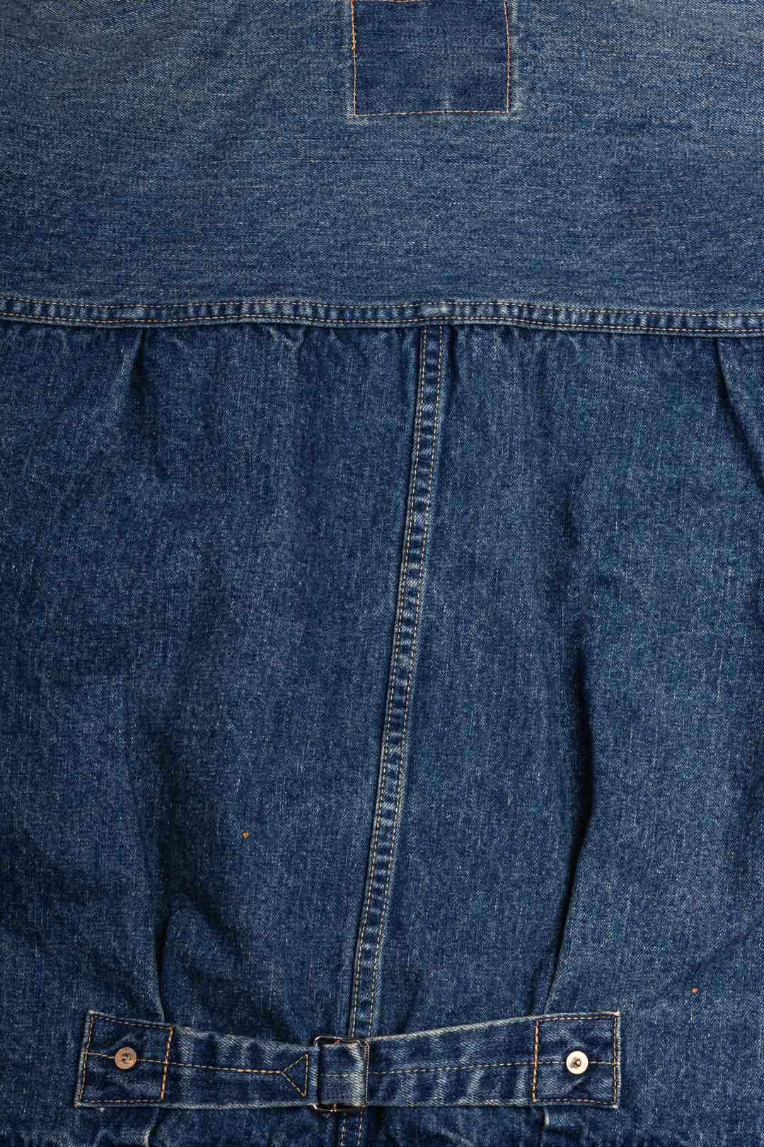 PLEATED FRONT