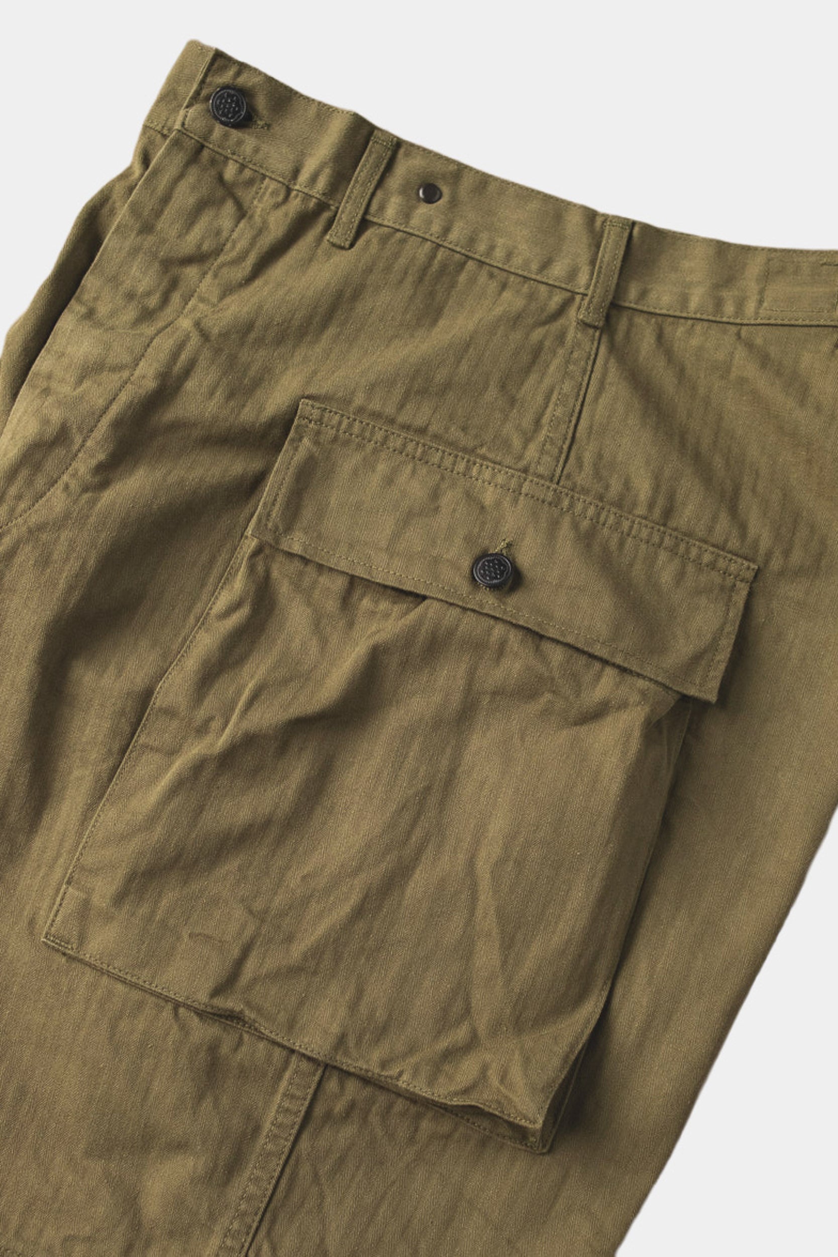 US ARMY 2 POCKET CARGO SHORT - Army green