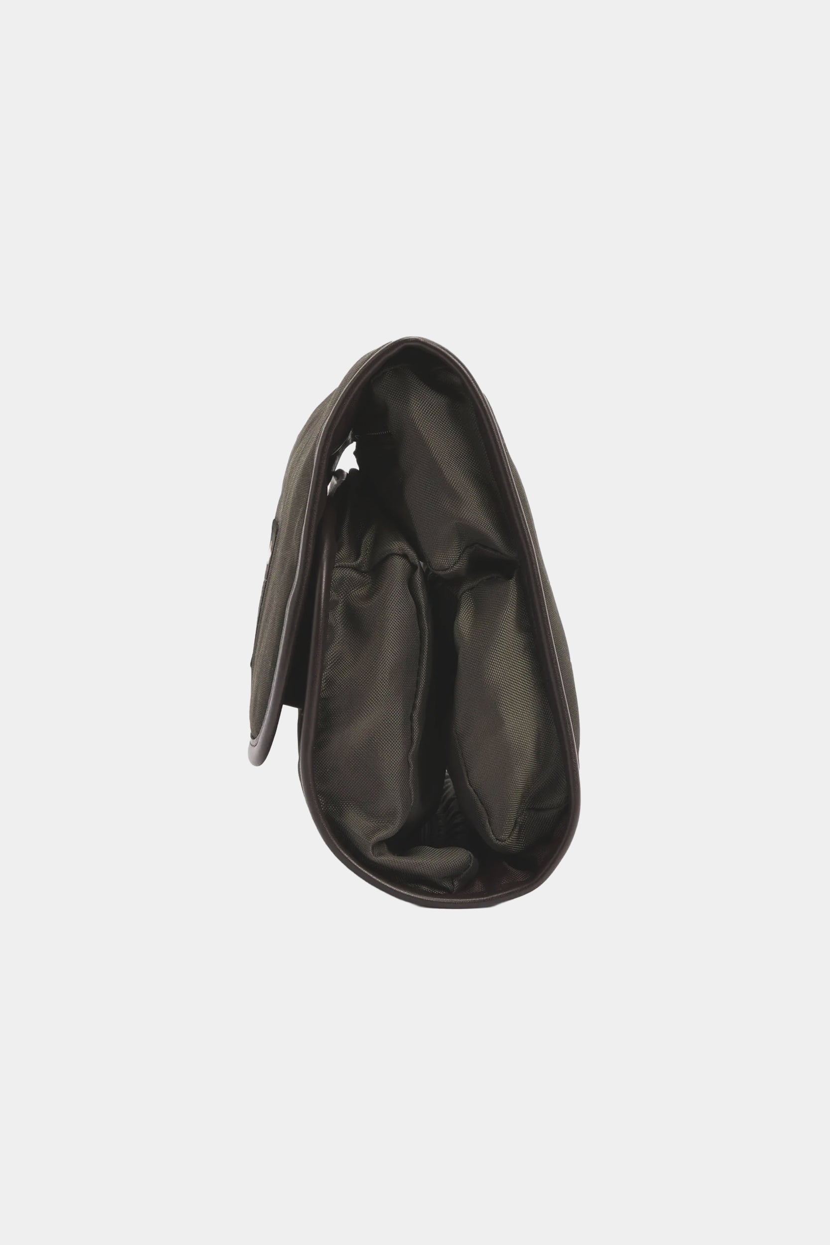 WAX HANGING WASHBAG