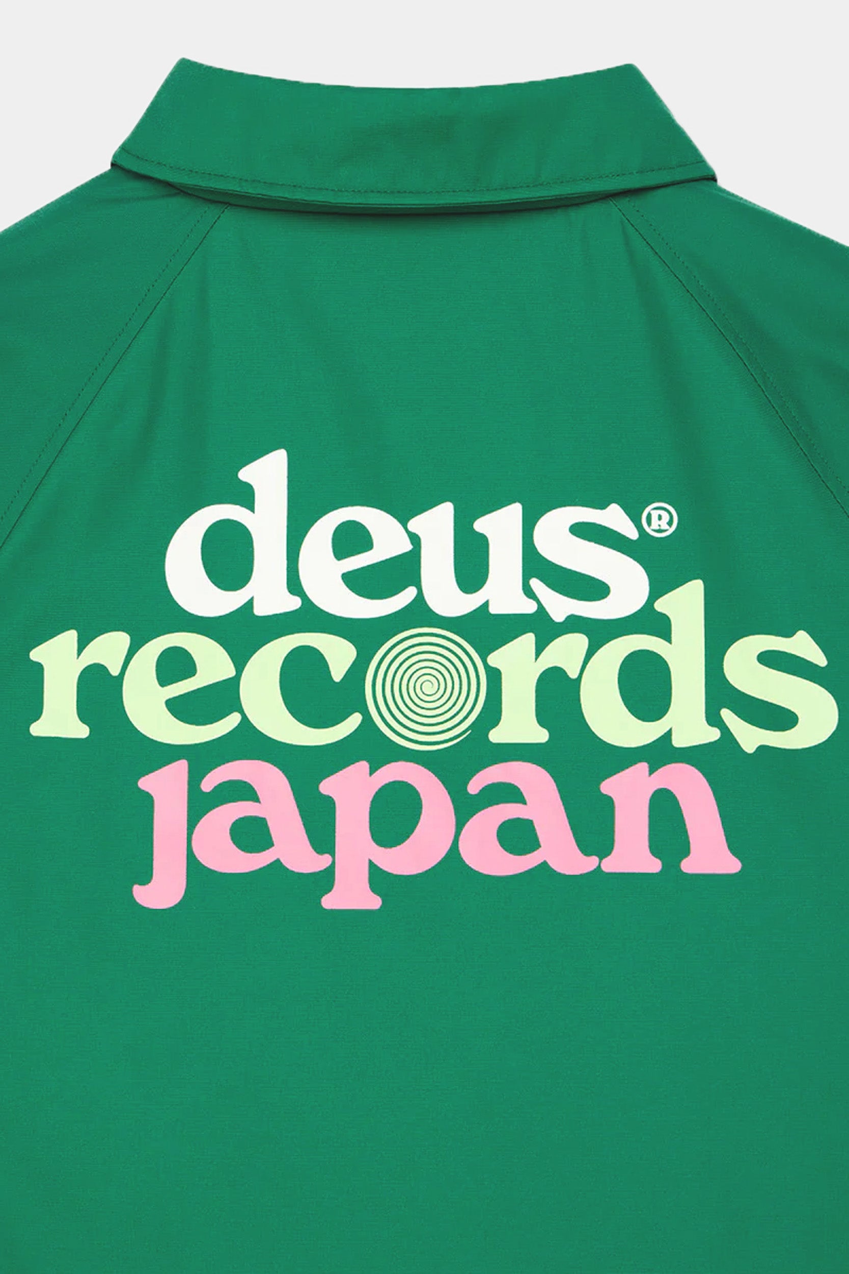 STRATA COACH JACKET - Verdant Green