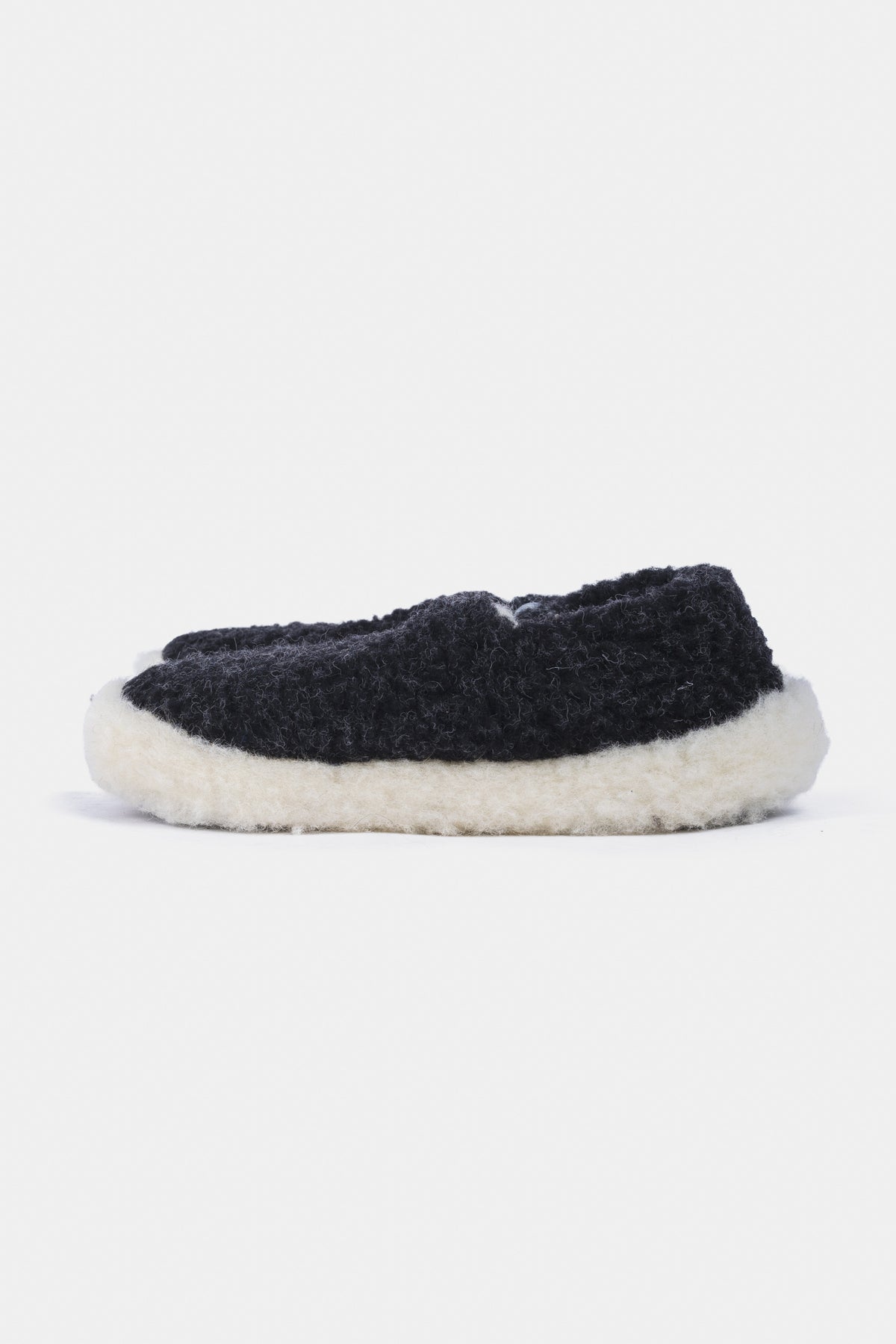SIBERIAN SLIPPERS - Black