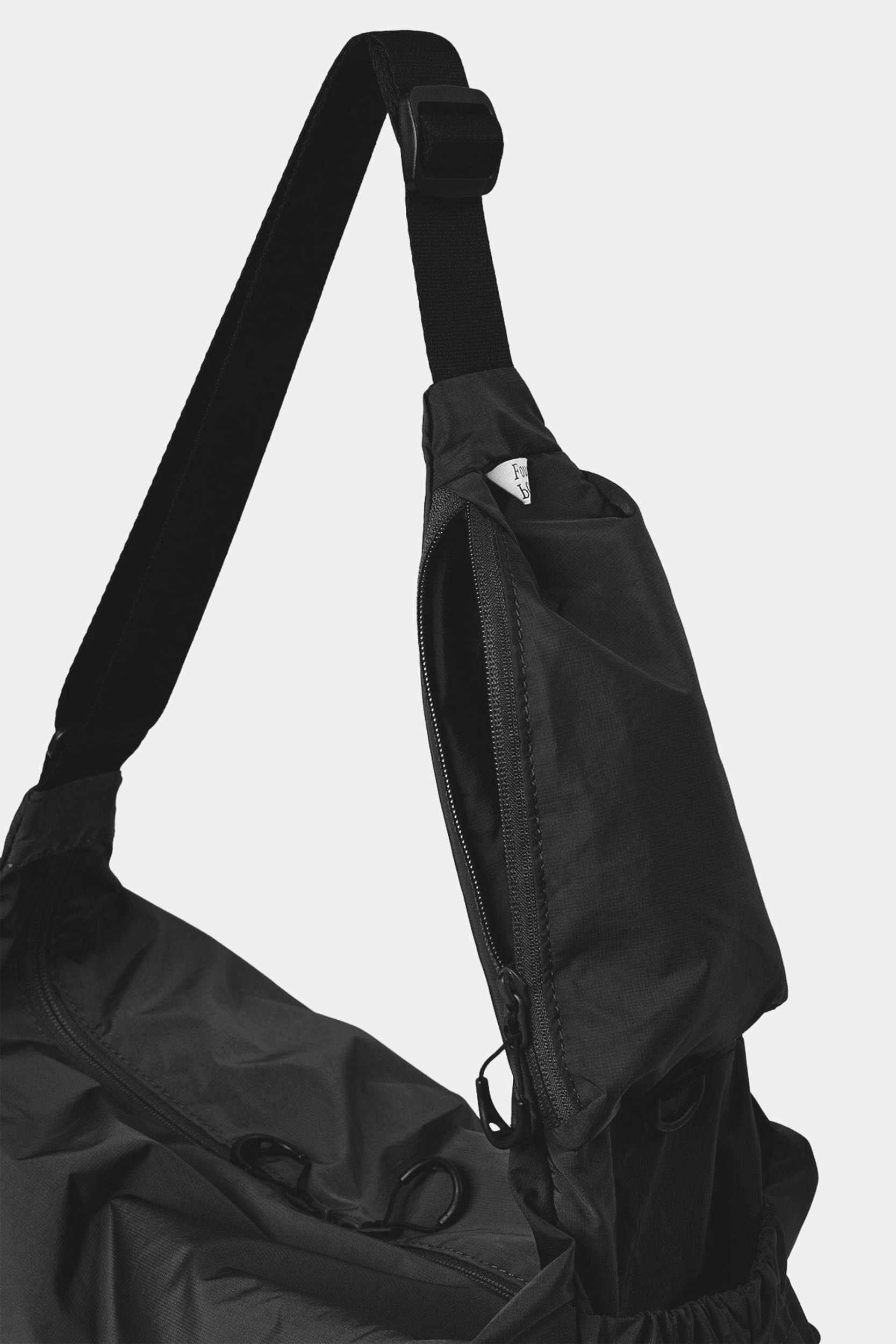 RIDGE CROSS BAG - Black
