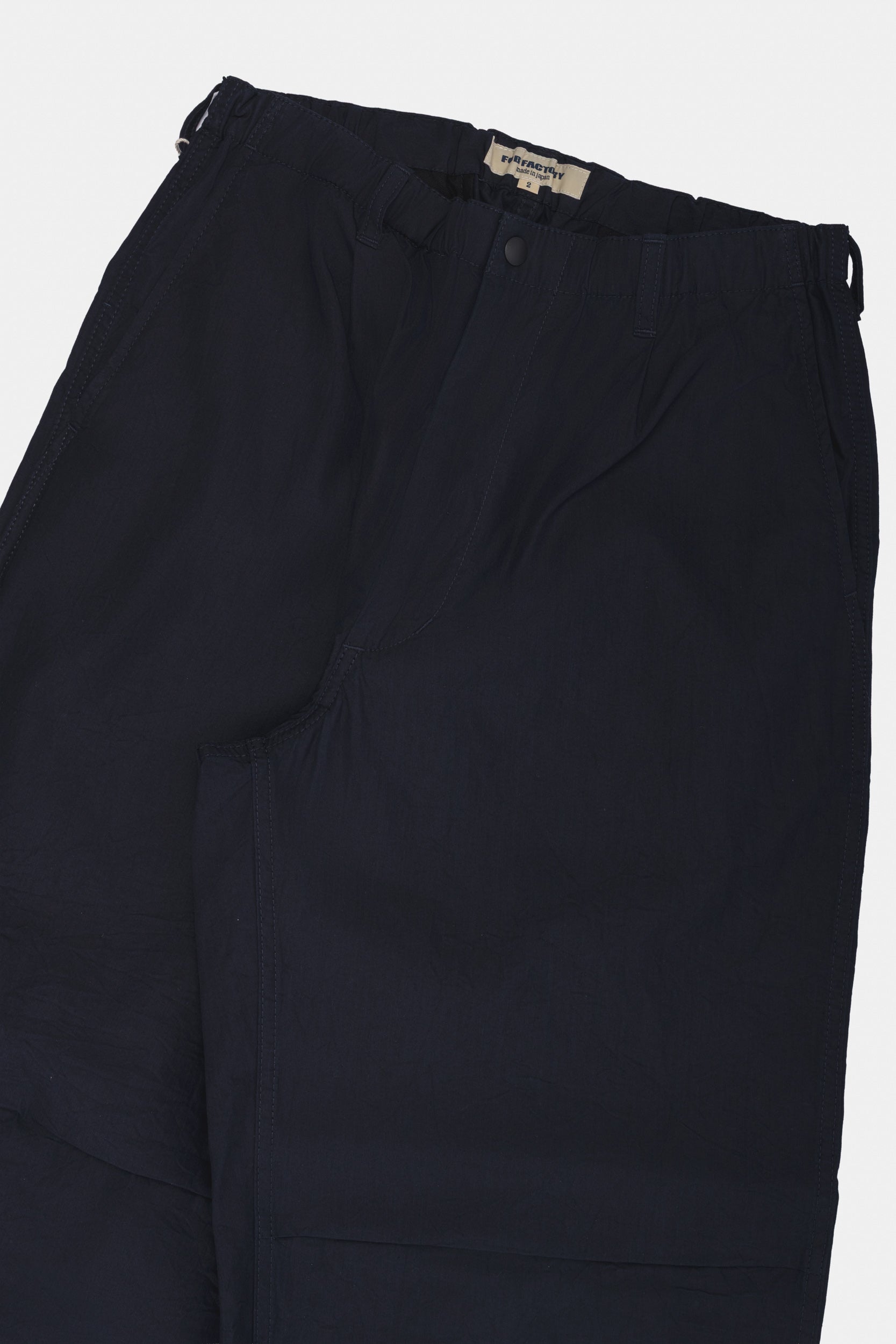 NYLON TUCK PANTS - Indigo