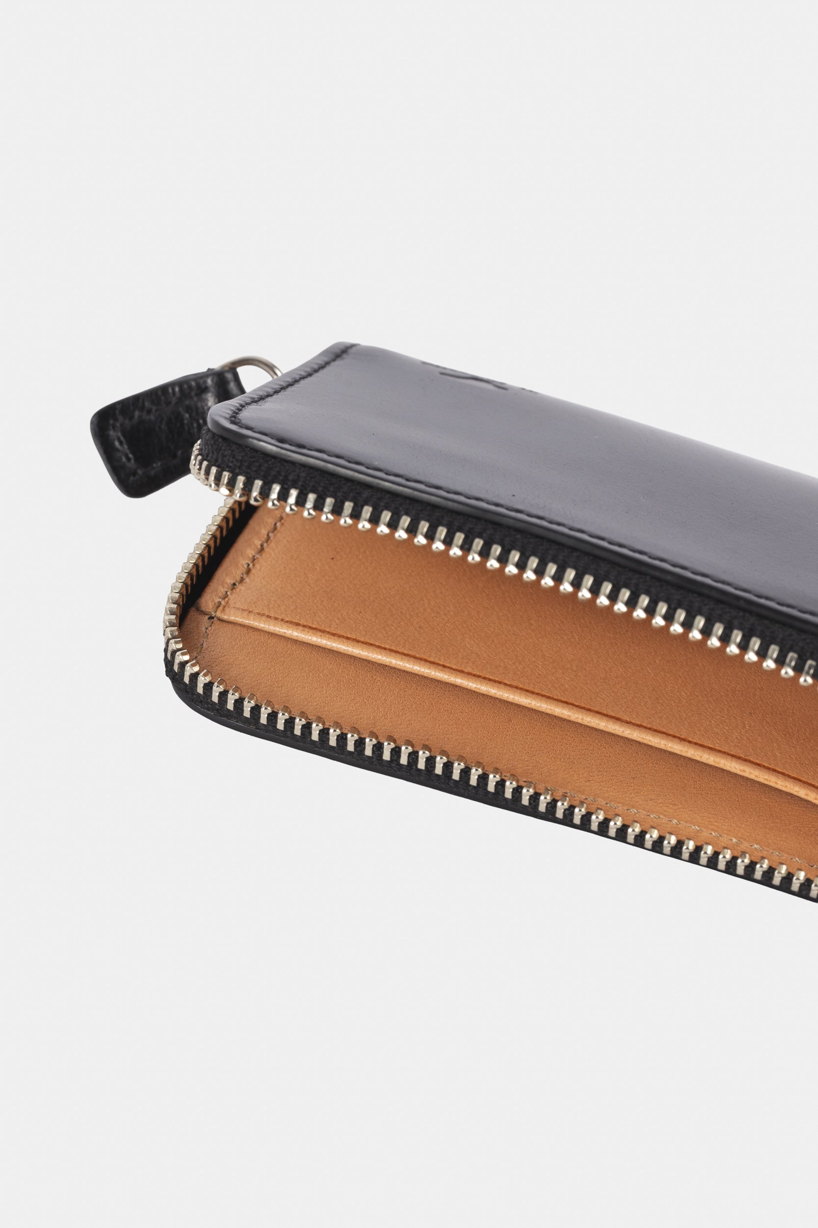 Small Isola Wallet - Black