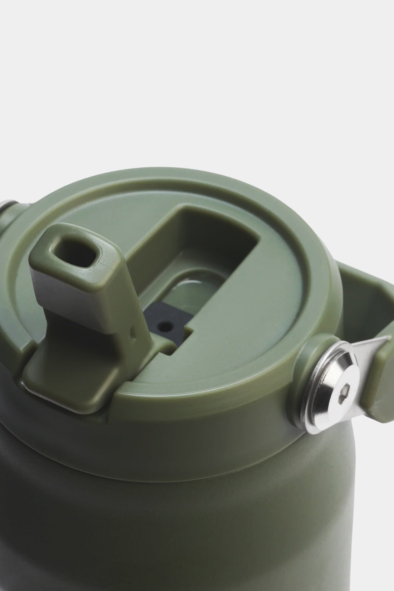 THE ICEFLOW BOTTLE FLIP 2.0 0.7L - Dried Pine