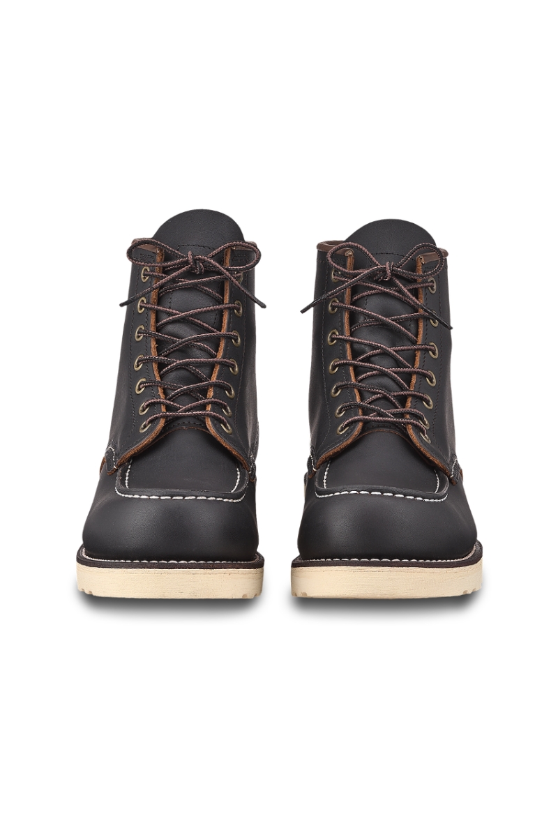 Boots moc toe deals