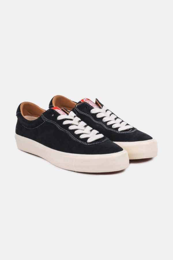 VM001 SUEDE