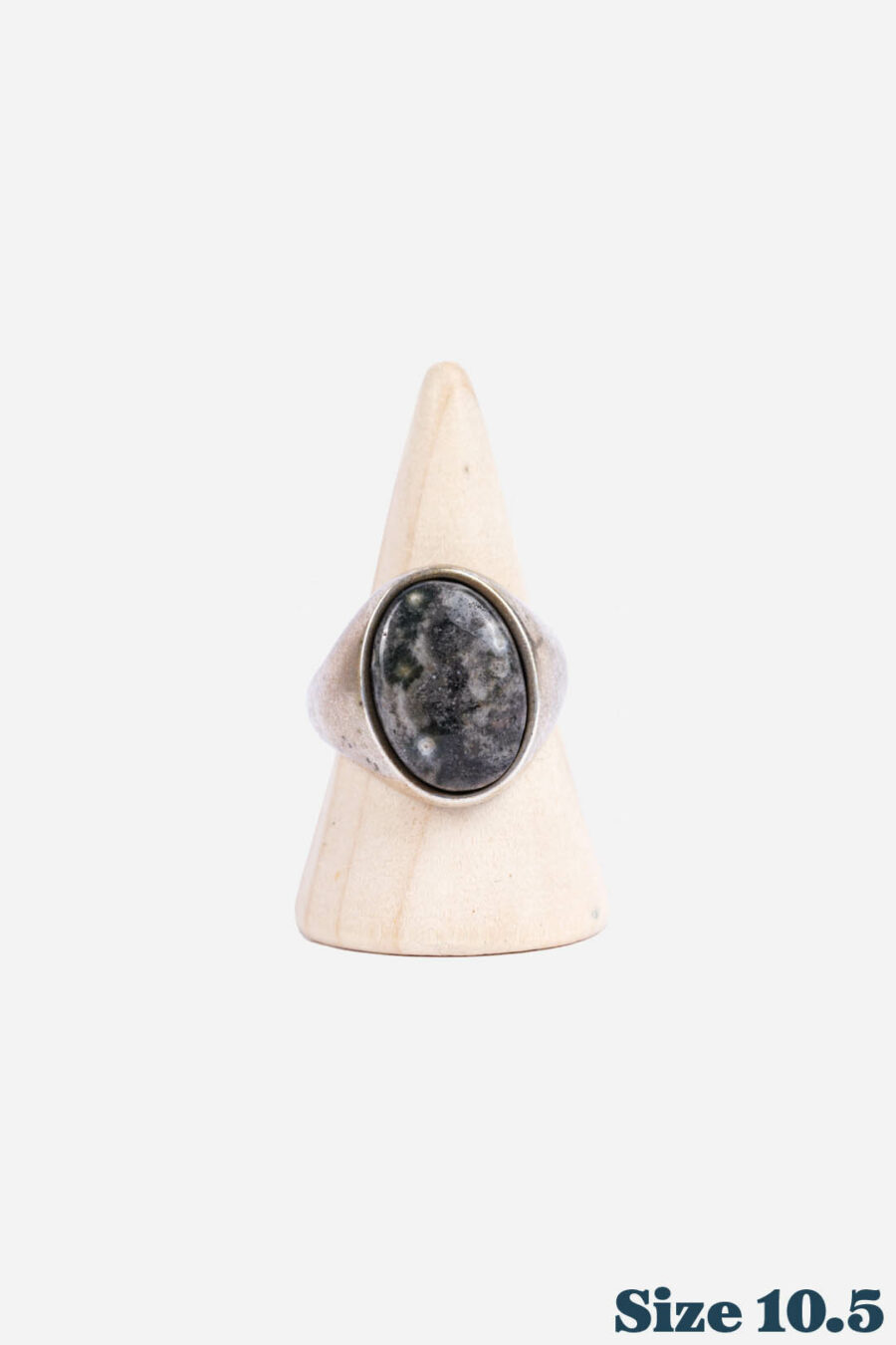 LARGE SIGNET STONE RING - Image 11