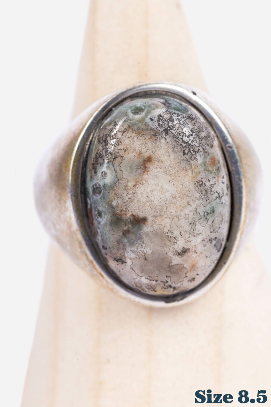 LARGE SIGNET STONE RING - Image 4