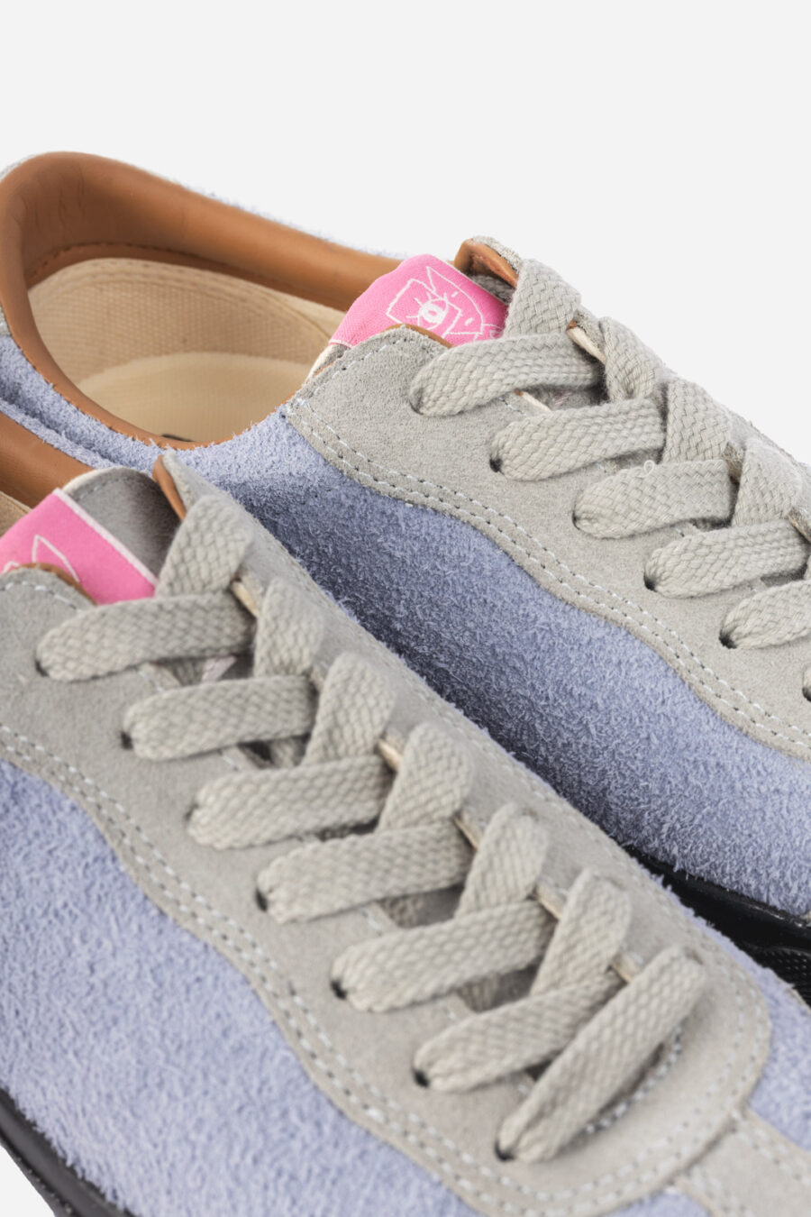 VM004 MILIC SUEDE - Image 3