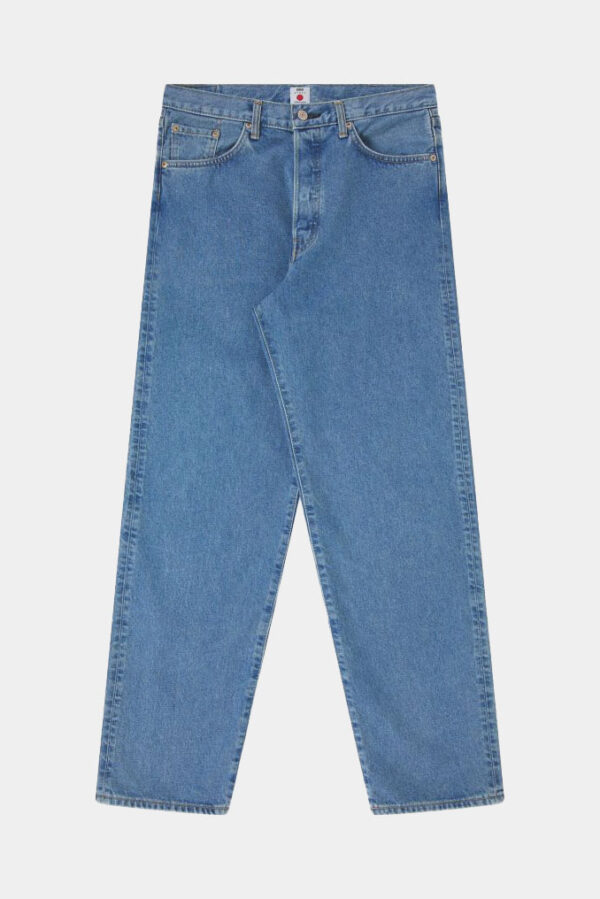 LOOSE FIT