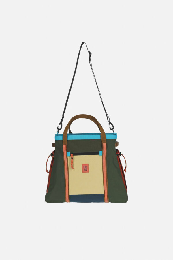 MOUNTAIN GEAR BAG