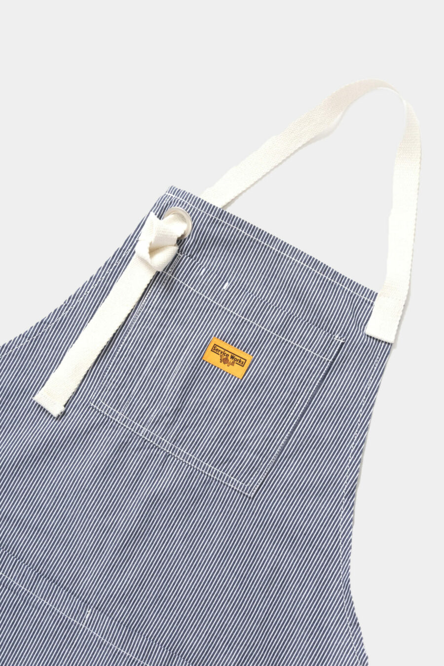 APRON - Image 2